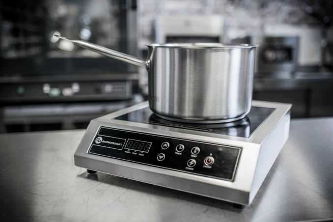 Kuchenka indukcyjna gastronomiczna 
