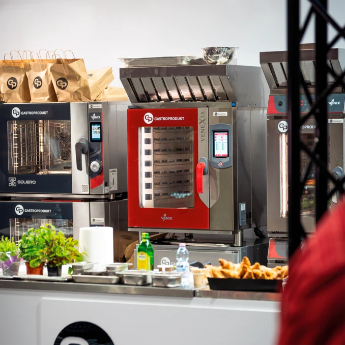 Piec Konwekcyjno Parowy GP | VENIX - Chic Grill System | NETTUNO 12 | VENEXIA