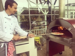Piec do Pizzy opalany drewnem  na podstawie jezdnej | Quattro | ALFA FORNI - Commercial
