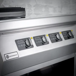 Kuchnia indukcyjna gastronomiczna 4-polowa | TIGER 700 | 12 kW | PREMIUM